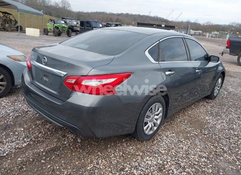 Photo 4 of 2016 Nissan Altima 2.5/2.5 S/2.5 SL/2.5 SR/2.5 SV (VIN 1N4AL3AP0GC235666)