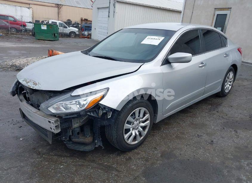 Photo 2 of 2016 Nissan Altima 2.5/2.5 S/2.5 SL/2.5 SR/2.5 SV (VIN 1N4AL3AP0GC244576)