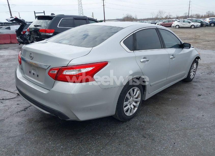 Photo 4 of 2016 Nissan Altima 2.5/2.5 S/2.5 SL/2.5 SR/2.5 SV (VIN 1N4AL3AP0GC244576)