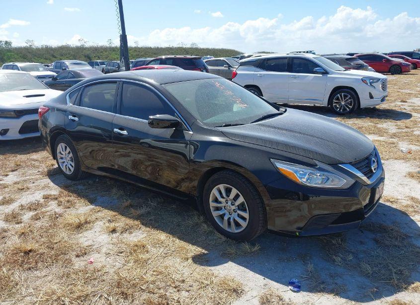 2016 Nissan Altima 2.5 S (VIN 1N4AL3AP0GC254329) main photo