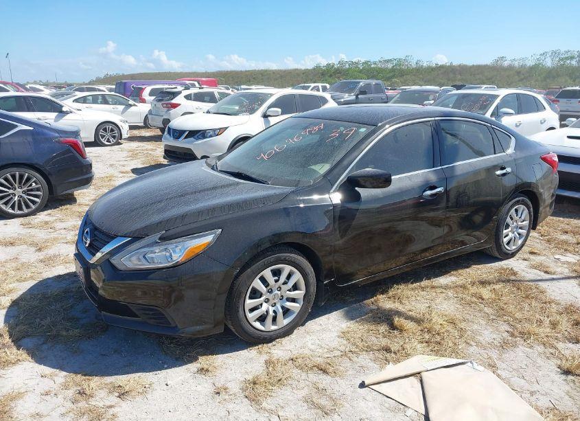 Photo 2 of 2016 Nissan Altima 2.5 S (VIN 1N4AL3AP0GC254329)