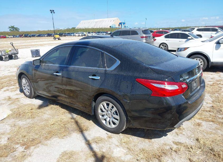 Photo 3 of 2016 Nissan Altima 2.5 S (VIN 1N4AL3AP0GC254329)