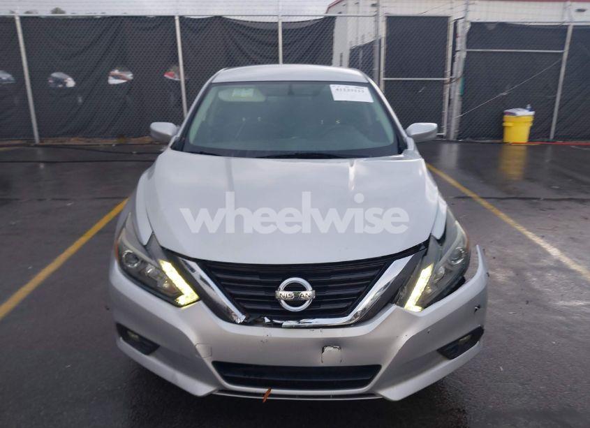 Photo 12 of 2016 Nissan Altima 2.5 SR (VIN 1N4AL3AP0GC263676)