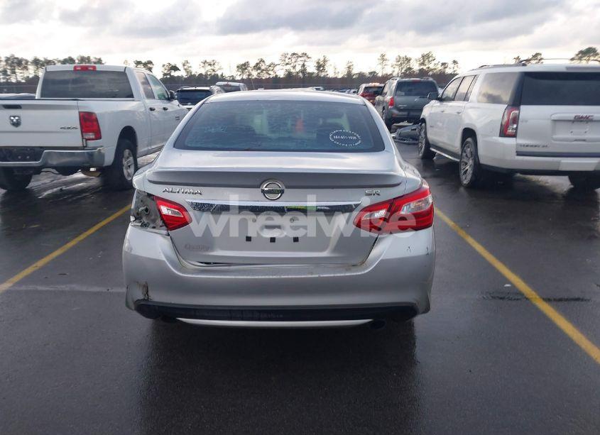Photo 16 of 2016 Nissan Altima 2.5 SR (VIN 1N4AL3AP0GC263676)