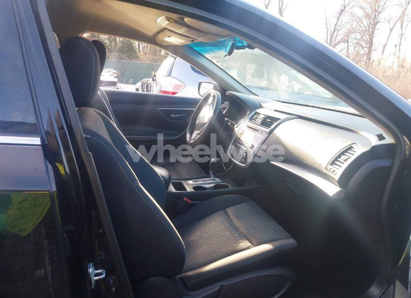 Photo 5 of 2016 Nissan Altima 2.5 S (VIN 1N4AL3AP0GC264164)