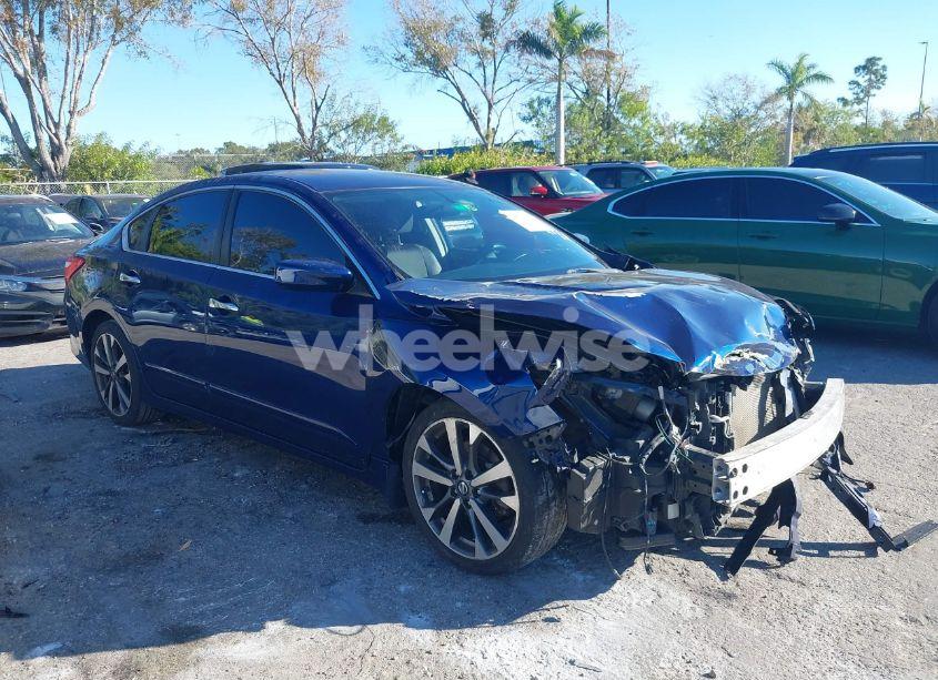 2016 Nissan Altima 2.5 SR (VIN 1N4AL3AP0GC273883) main photo