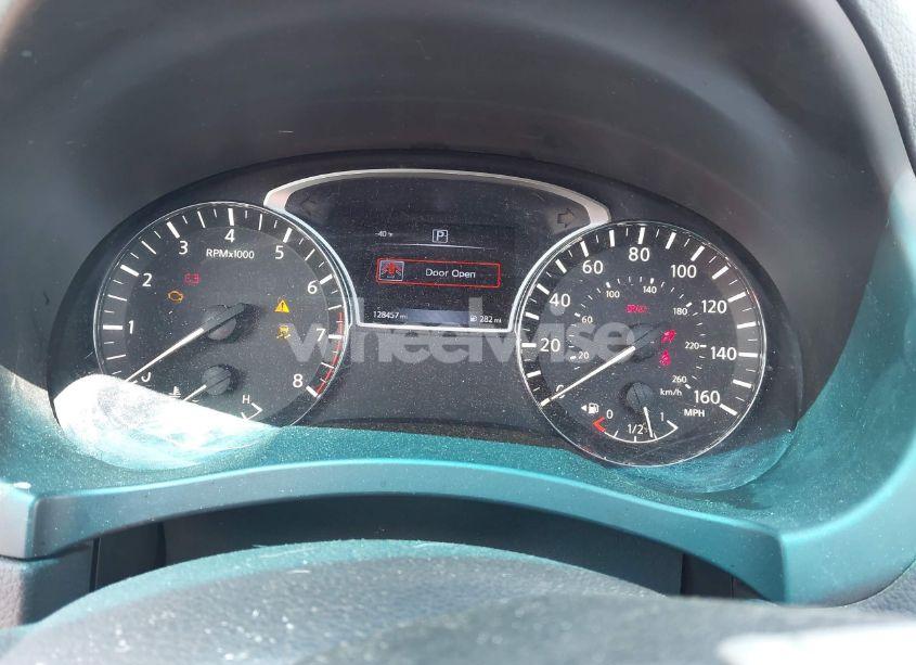 Photo 7 of 2016 Nissan Altima 2.5 SV (VIN 1N4AL3AP0GC289470)