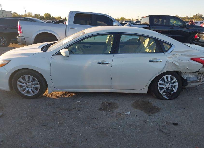 Photo 14 of 2016 Nissan Altima 2.5 S (VIN 1N4AL3AP0GC289839)
