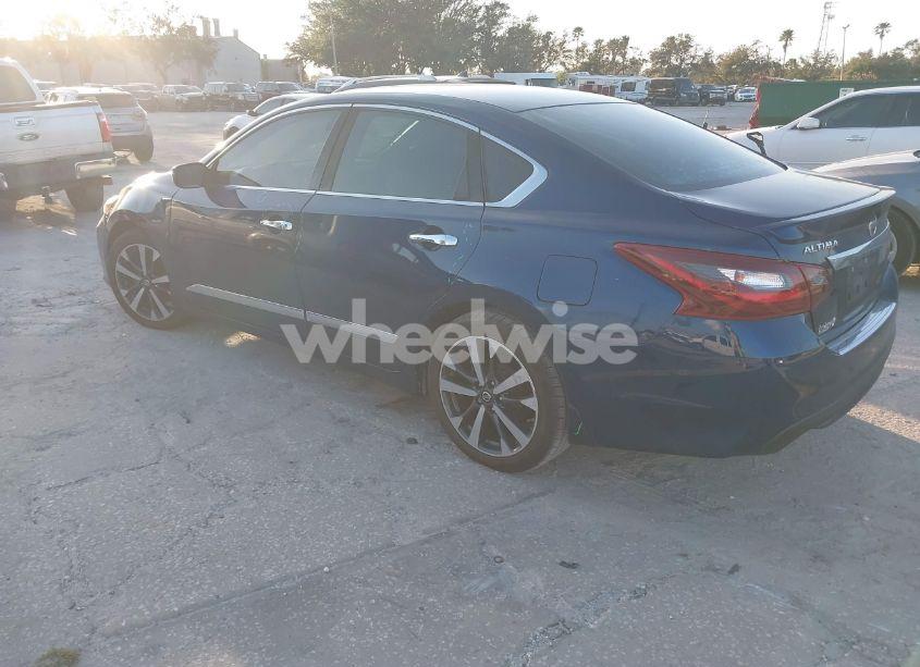 Photo 3 of 2016 Nissan Altima 2.5 SR (VIN 1N4AL3AP0GC289940)