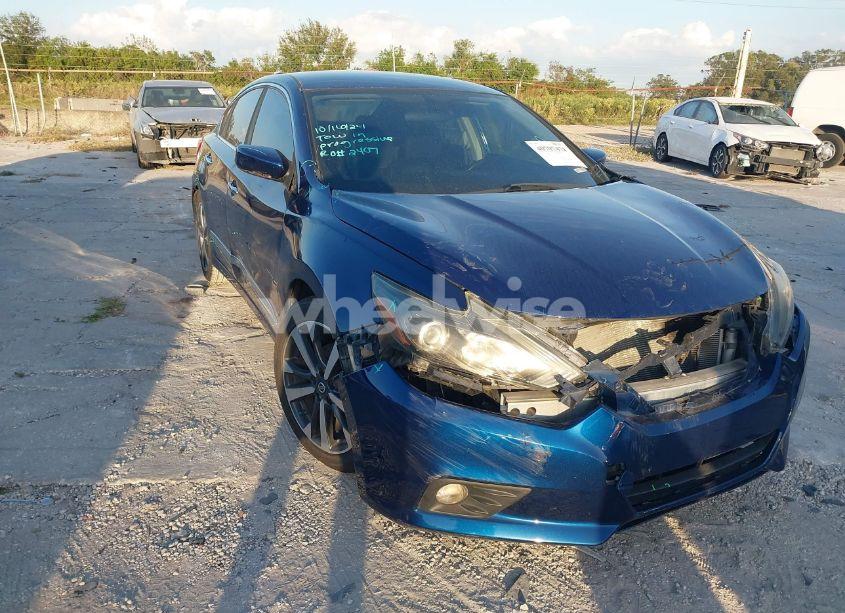 Photo 6 of 2016 Nissan Altima 2.5 SR (VIN 1N4AL3AP0GC289940)