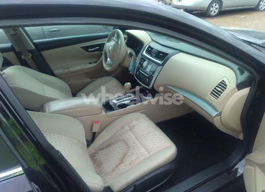 Photo 5 of 2016 Nissan Altima 2.5 SR/2.5 SV/2.5/2.5 S/2.5 SL (VIN 1N4AL3AP0GN307650)