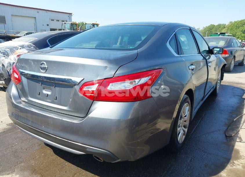 Photo 4 of 2016 Nissan Altima 2.5/2.5 S/2.5 SL/2.5 SR/2.5 SV (VIN 1N4AL3AP0GN326702)