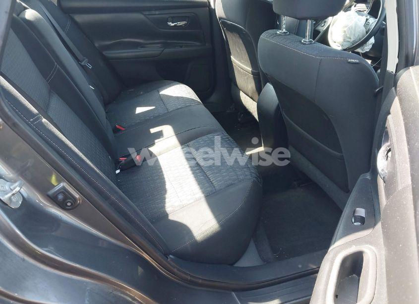 Photo 8 of 2016 Nissan Altima 2.5/2.5 S/2.5 SL/2.5 SR/2.5 SV (VIN 1N4AL3AP0GN326702)