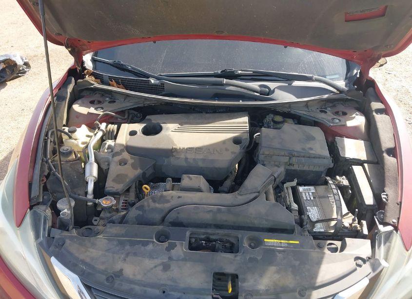 Photo 10 of 2016 Nissan Altima 2.5/2.5 S/2.5 SL/2.5 SR/2.5 SV (VIN 1N4AL3AP0GN327042)