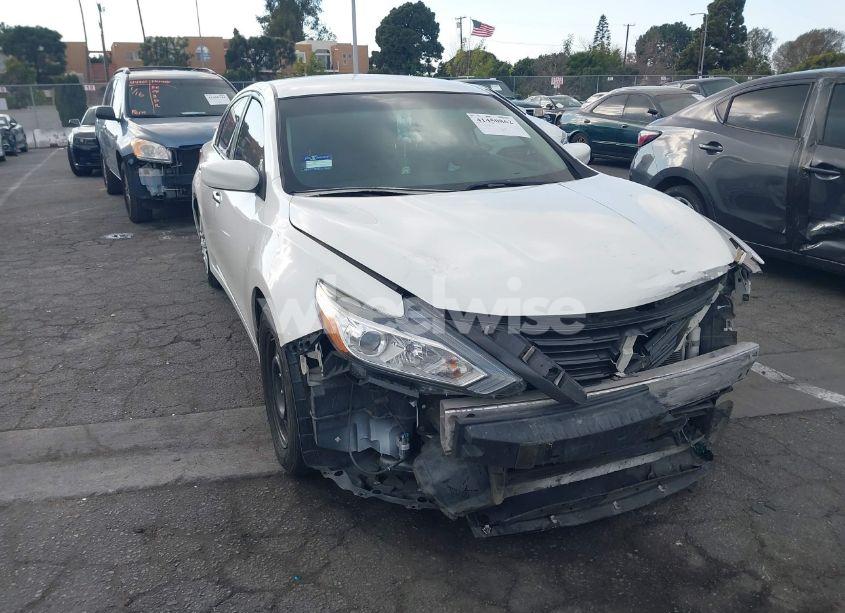 2016 Nissan Altima 2.5/2.5 S/2.5 SL/2.5 SR/2.5 SV (VIN 1N4AL3AP0GN327087) main photo