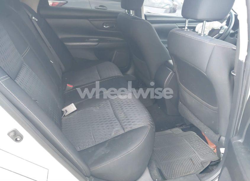Photo 8 of 2016 Nissan Altima 2.5/2.5 S/2.5 SL/2.5 SR/2.5 SV (VIN 1N4AL3AP0GN327087)