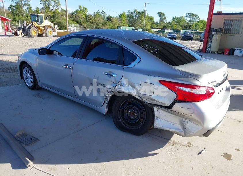 Photo 3 of 2016 Nissan Altima 2.5 S (VIN 1N4AL3AP0GN332709)