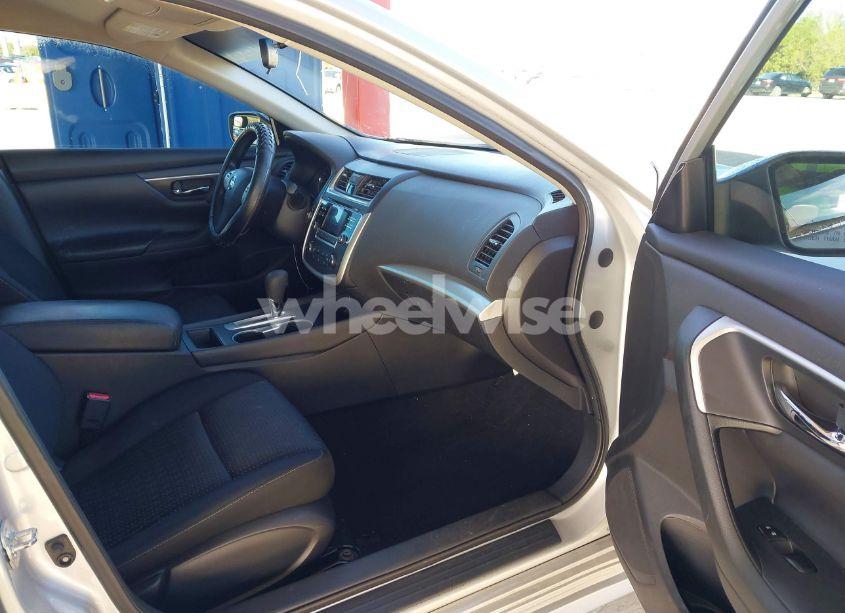 Photo 5 of 2016 Nissan Altima 2.5 S (VIN 1N4AL3AP0GN332709)