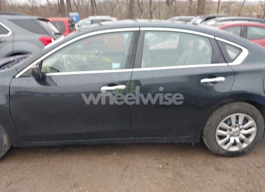 Photo 15 of 2016 Nissan Altima 2.5/2.5 S/2.5 SL/2.5 SR/2.5 SV (VIN 1N4AL3AP0GN337229)