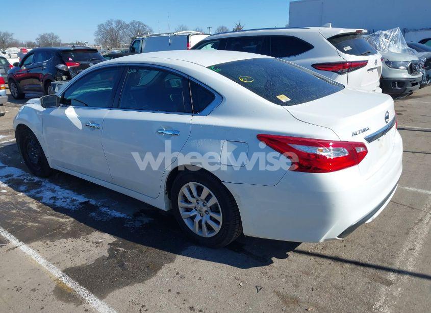 Photo 3 of 2016 Nissan Altima 2.5 S (VIN 1N4AL3AP0GN340552)