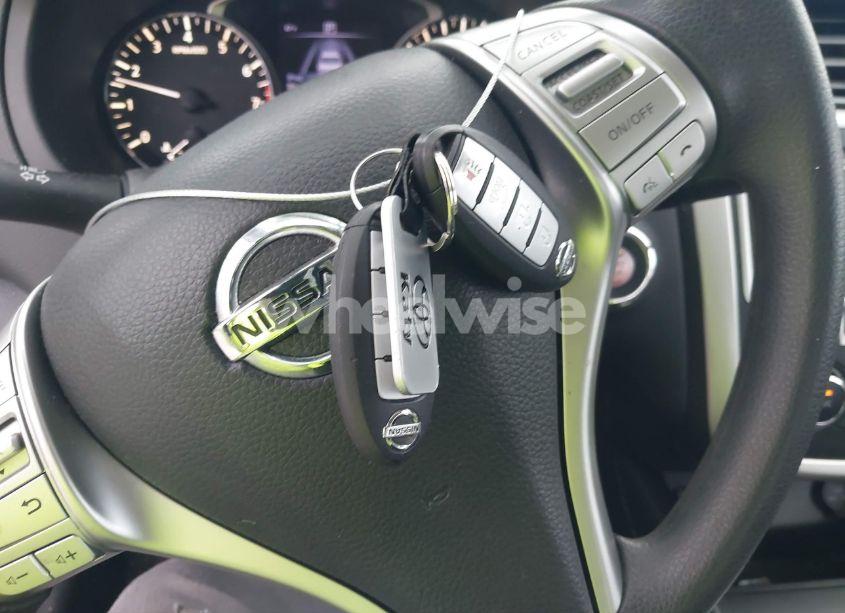 Photo 11 of 2016 Nissan Altima 2.5/2.5 S/2.5 SL/2.5 SR/2.5 SV (VIN 1N4AL3AP0GN350787)