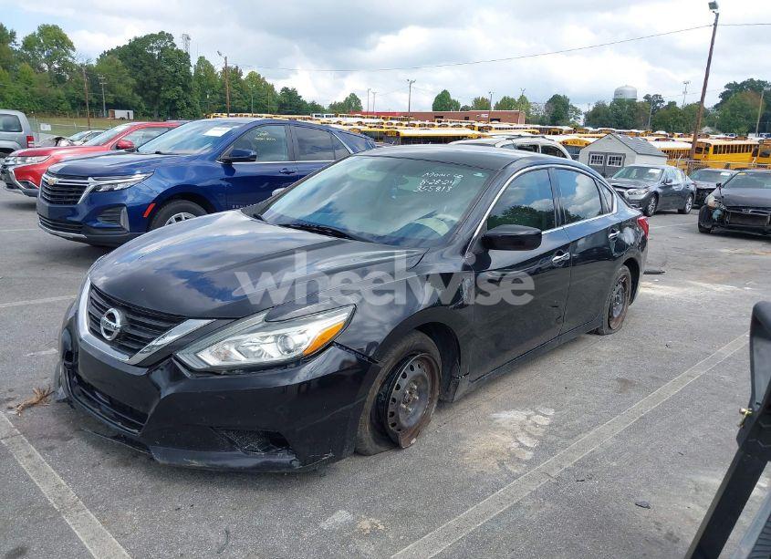 Photo 2 of 2016 Nissan Altima 2.5 S (VIN 1N4AL3AP0GN355813)