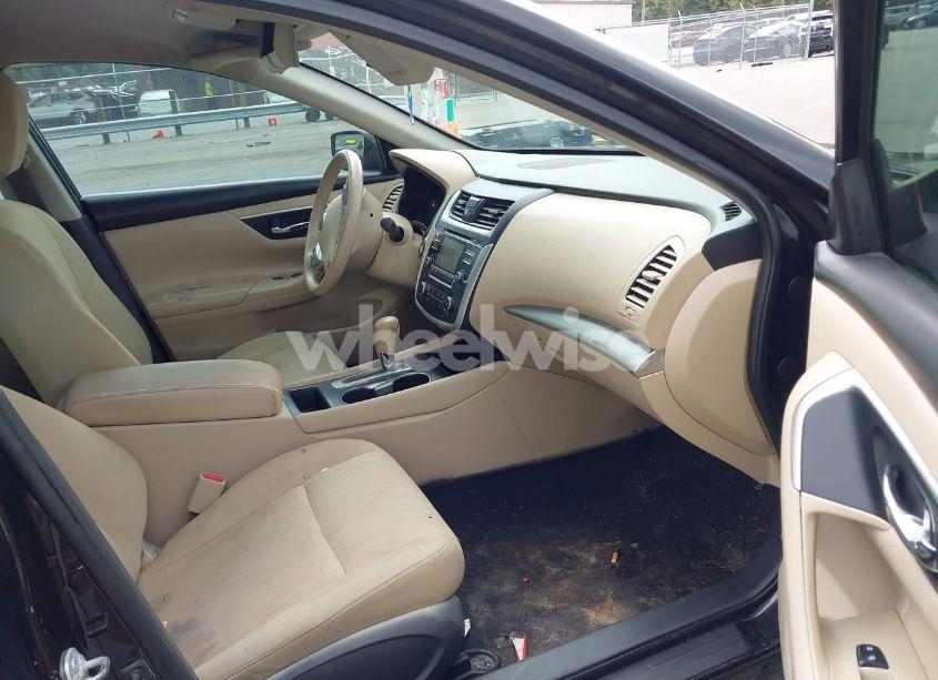 Photo 5 of 2016 Nissan Altima 2.5 S (VIN 1N4AL3AP0GN355813)