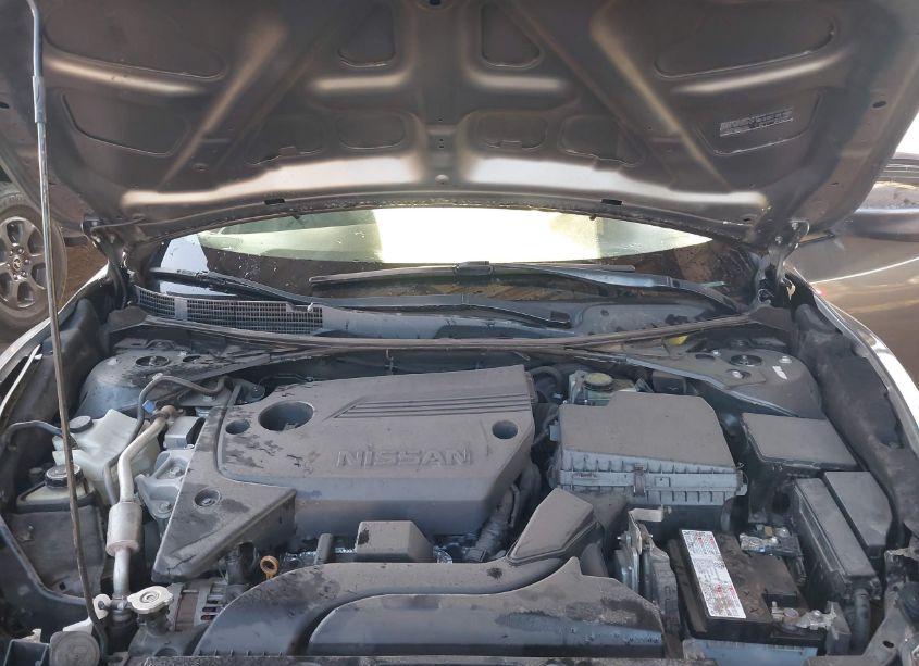 Photo 10 of 2016 Nissan Altima 2.5/2.5 S/2.5 SL/2.5 SR/2.5 SV (VIN 1N4AL3AP0GN369890)