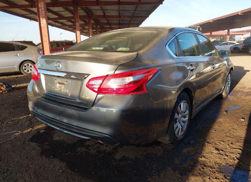 Photo 4 of 2016 Nissan Altima 2.5/2.5 S/2.5 SL/2.5 SR/2.5 SV (VIN 1N4AL3AP0GN369890)