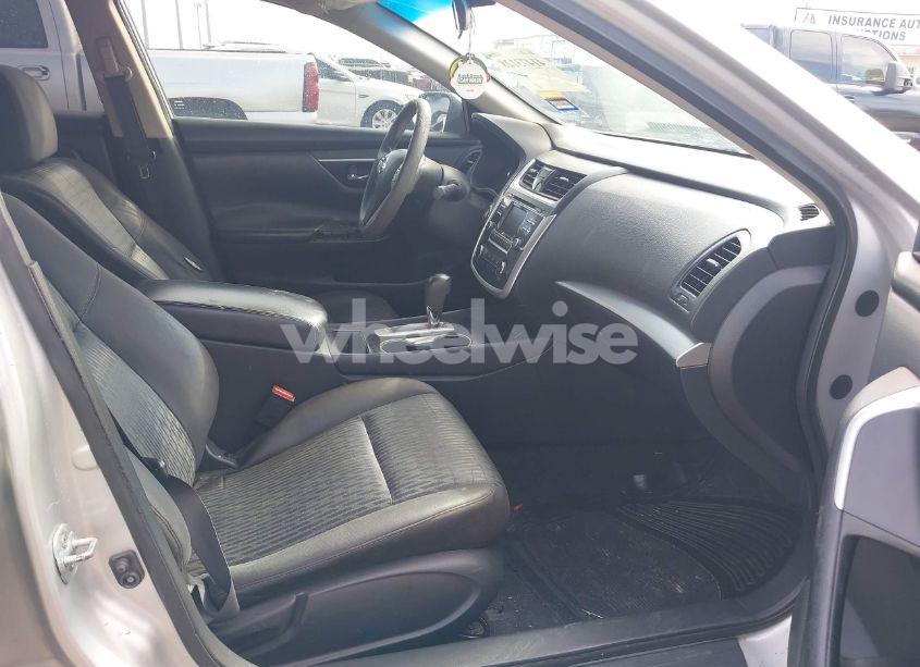 Photo 5 of 2016 Nissan Altima 2.5 S (VIN 1N4AL3AP0GN382185)