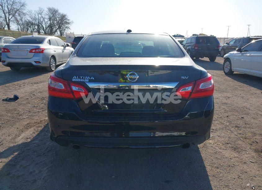 Photo 17 of 2017 Nissan Altima 2.5/2.5 S/2.5 SL/2.5 SR/2.5 SV (VIN 1N4AL3AP0HC113830)