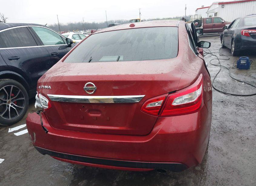 Photo 16 of 2017 Nissan Altima 2.5/2.5 S/2.5 SL/2.5 SR/2.5 SV (VIN 1N4AL3AP0HC123581)