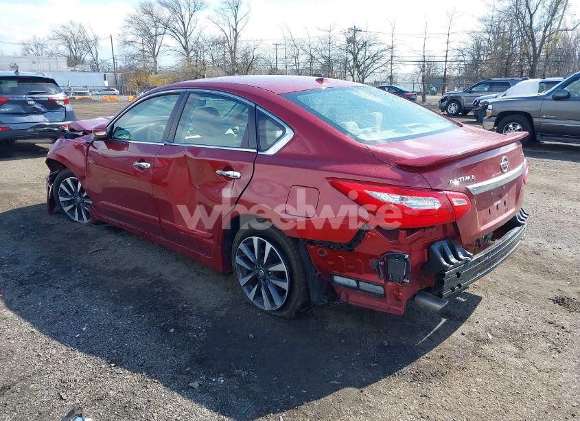 Photo 3 of 2017 Nissan Altima 2.5 SL (VIN 1N4AL3AP0HC129798)