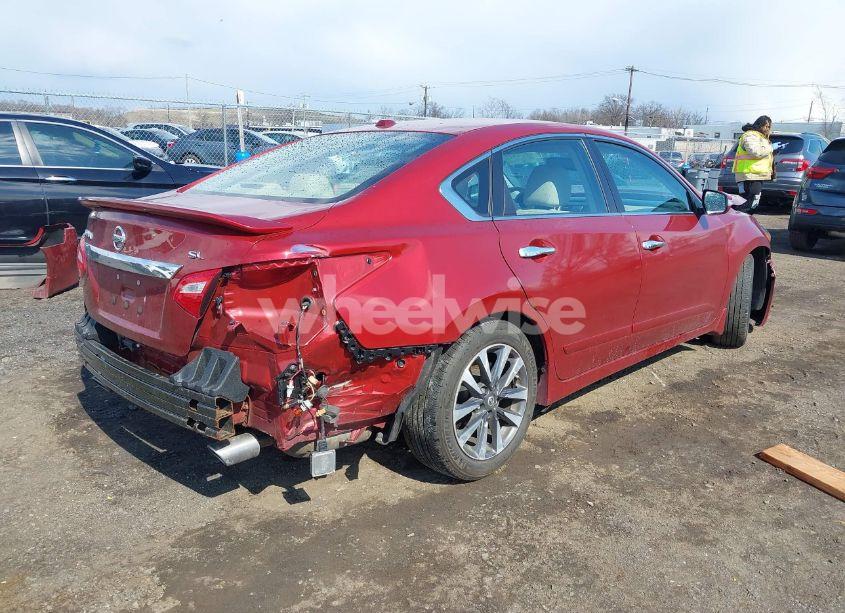Photo 4 of 2017 Nissan Altima 2.5 SL (VIN 1N4AL3AP0HC129798)