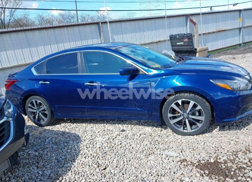 Photo 13 of 2017 Nissan Altima 2.5 SR (VIN 1N4AL3AP0HC130904)