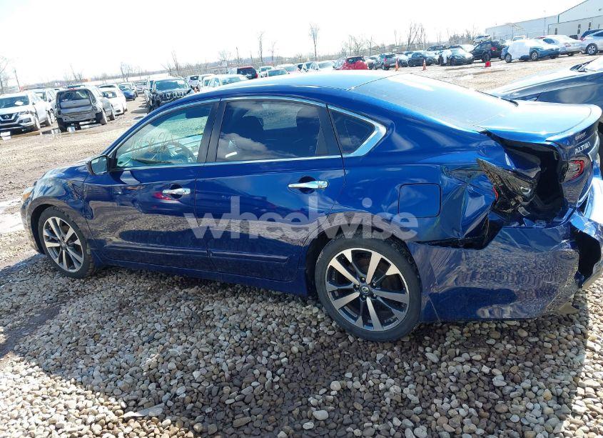 Photo 14 of 2017 Nissan Altima 2.5 SR (VIN 1N4AL3AP0HC130904)