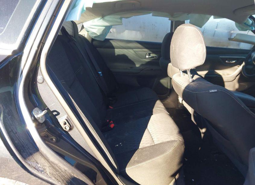 Photo 8 of 2017 Nissan Altima 2.5 S (VIN 1N4AL3AP0HC157844)