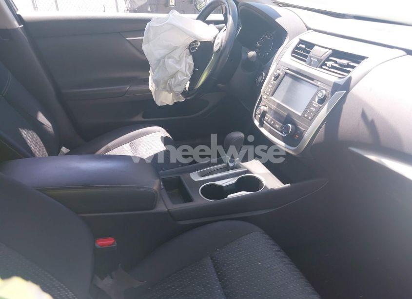 Photo 5 of 2017 Nissan Altima 2.5 SV (VIN 1N4AL3AP0HC158475)