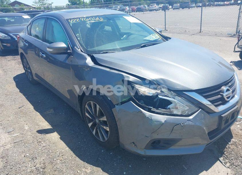 Photo 6 of 2017 Nissan Altima 2.5 SV (VIN 1N4AL3AP0HC158475)