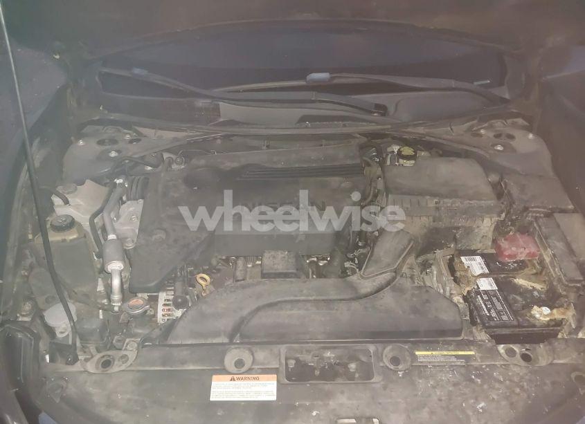 Photo 10 of 2017 Nissan Altima 2.5 SR (VIN 1N4AL3AP0HC179603)