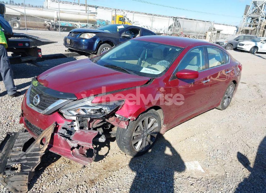 Photo 2 of 2017 Nissan Altima 2.5 SV (VIN 1N4AL3AP0HC187619)