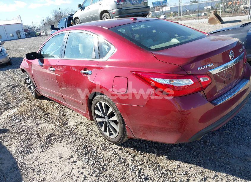 Photo 3 of 2017 Nissan Altima 2.5 SV (VIN 1N4AL3AP0HC187619)