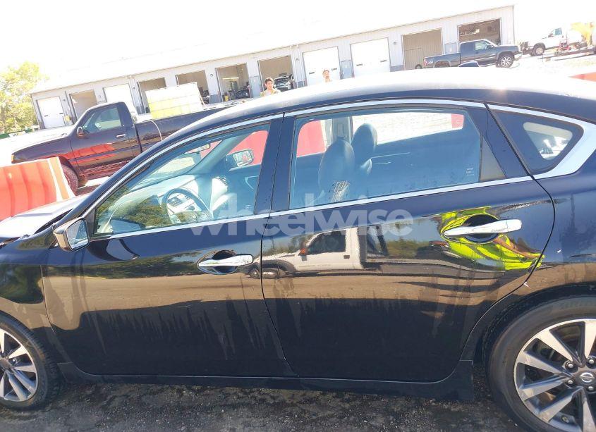 Photo 14 of 2017 Nissan Altima 2.5 SV (VIN 1N4AL3AP0HC209358)