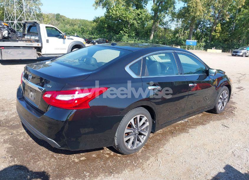 Photo 4 of 2017 Nissan Altima 2.5 SV (VIN 1N4AL3AP0HC209358)