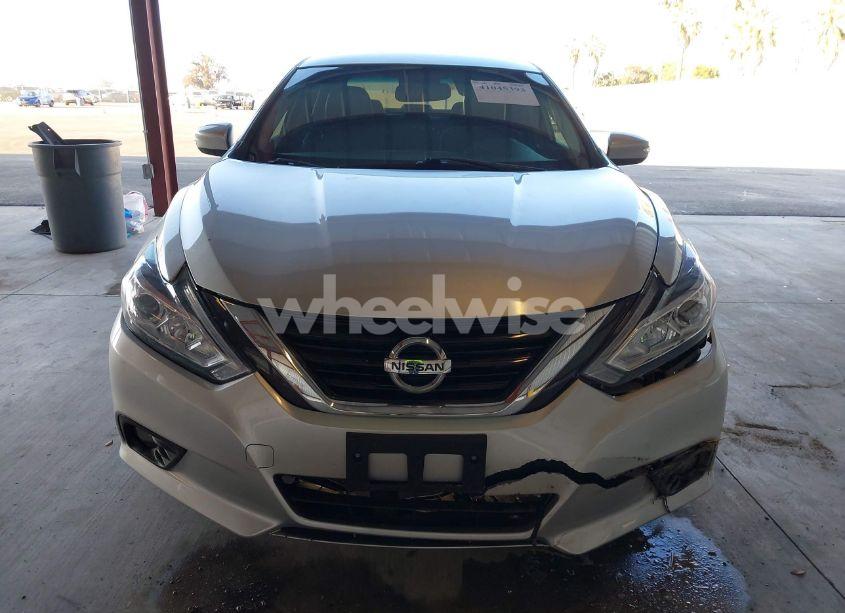 Photo 12 of 2017 Nissan Altima 2.5/2.5 S/2.5 SL/2.5 SR/2.5 SV (VIN 1N4AL3AP0HC211904)