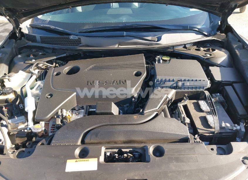 Photo 10 of 2017 Nissan Altima 2.5 SR (VIN 1N4AL3AP0HC218528)
