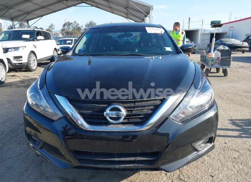 Photo 12 of 2017 Nissan Altima 2.5 SR (VIN 1N4AL3AP0HC218528)