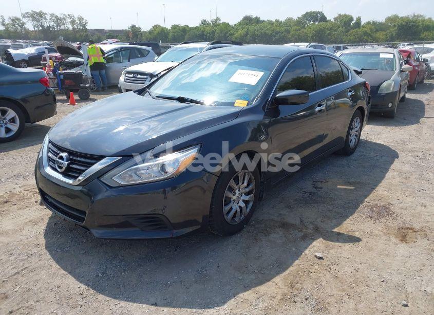 Photo 2 of 2017 Nissan Altima 2.5 S (VIN 1N4AL3AP0HC222661)