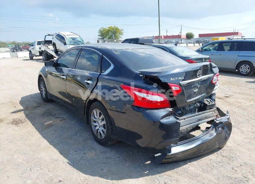 Photo 3 of 2017 Nissan Altima 2.5 S (VIN 1N4AL3AP0HC222661)