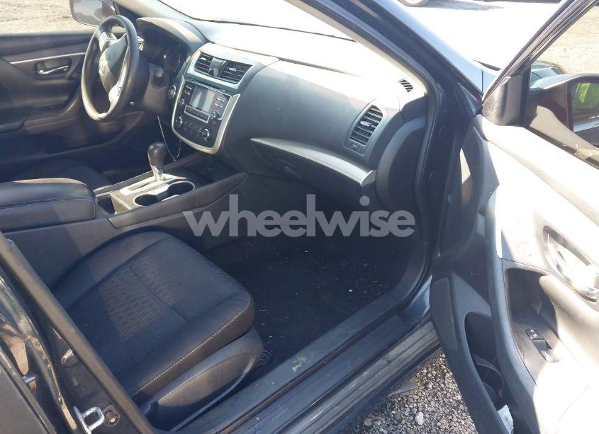 Photo 5 of 2017 Nissan Altima 2.5 S (VIN 1N4AL3AP0HC222661)